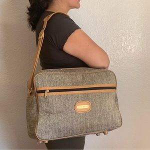 Vintage Fifth Avenue duffel bag gray beige tweed double handled zippered